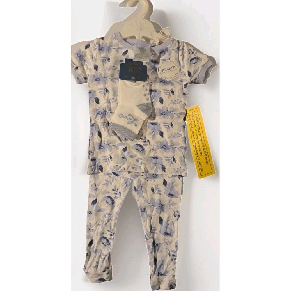Très Beau et Belle Baby Girl Pajama Set with Matching Socks – Size‎ 2T NEW